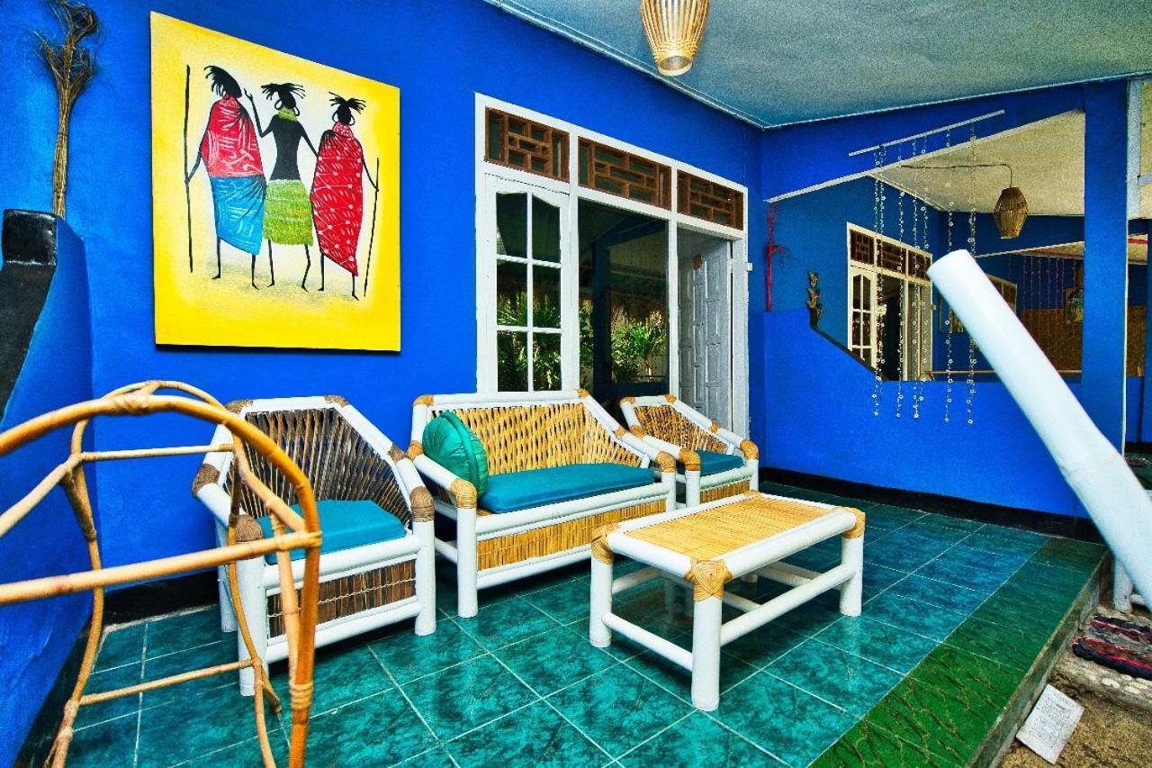 Rumah Kundun Bed & Breakfast Gili Trawangan Exterior photo